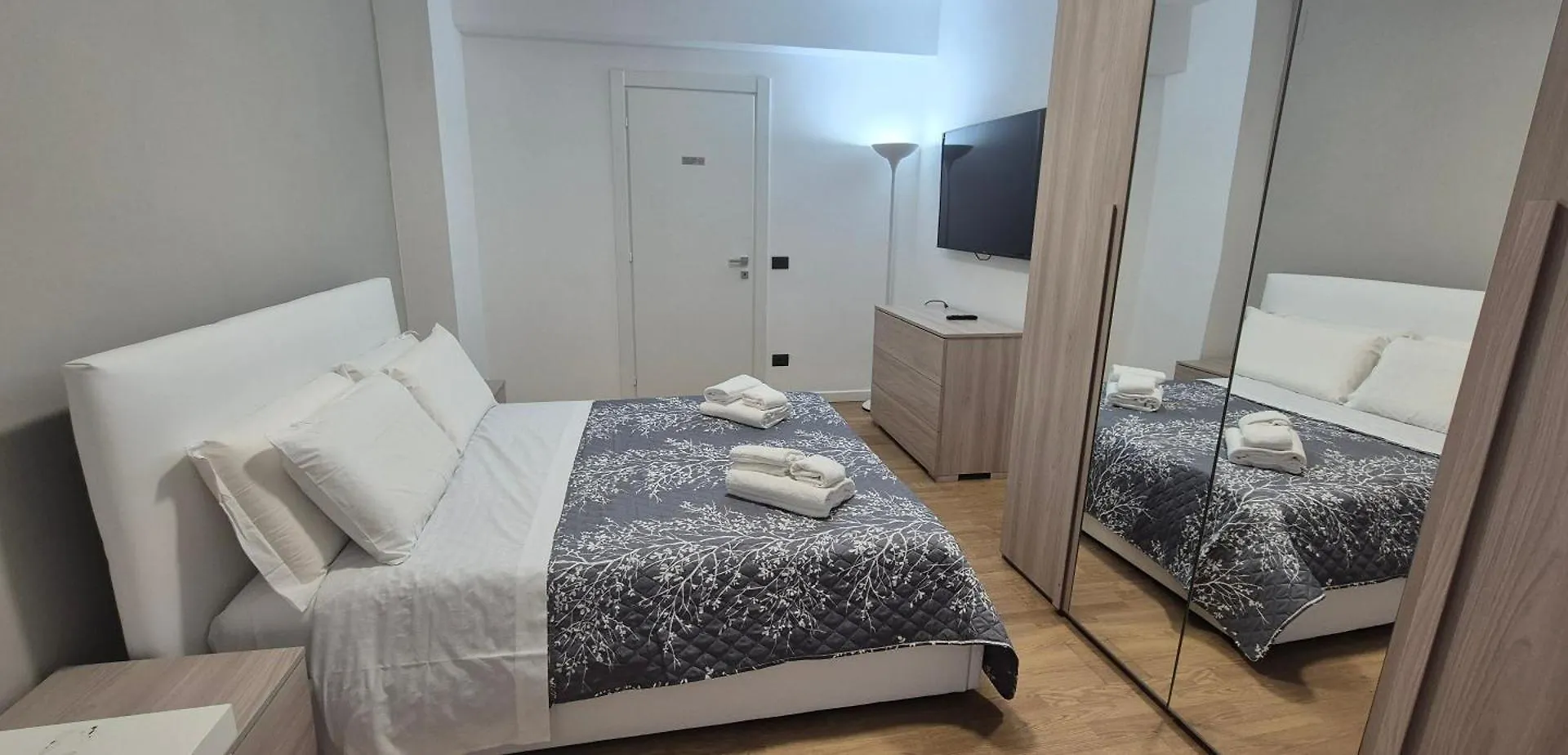 Guru Guest House Monteverde Rome 0*,