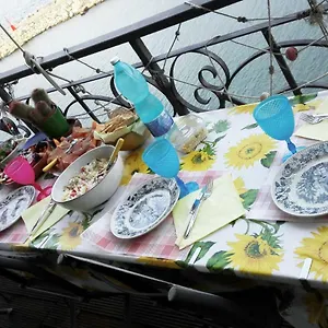 Porta Del Mare Bed & Breakfast Genova